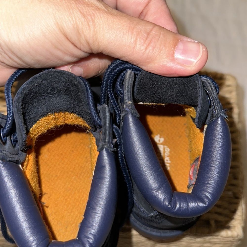 Timberland US7/EU 23.5 Classic Primaloft 200 gram Boot Toddler Navy Leather - Picture 13 of 16